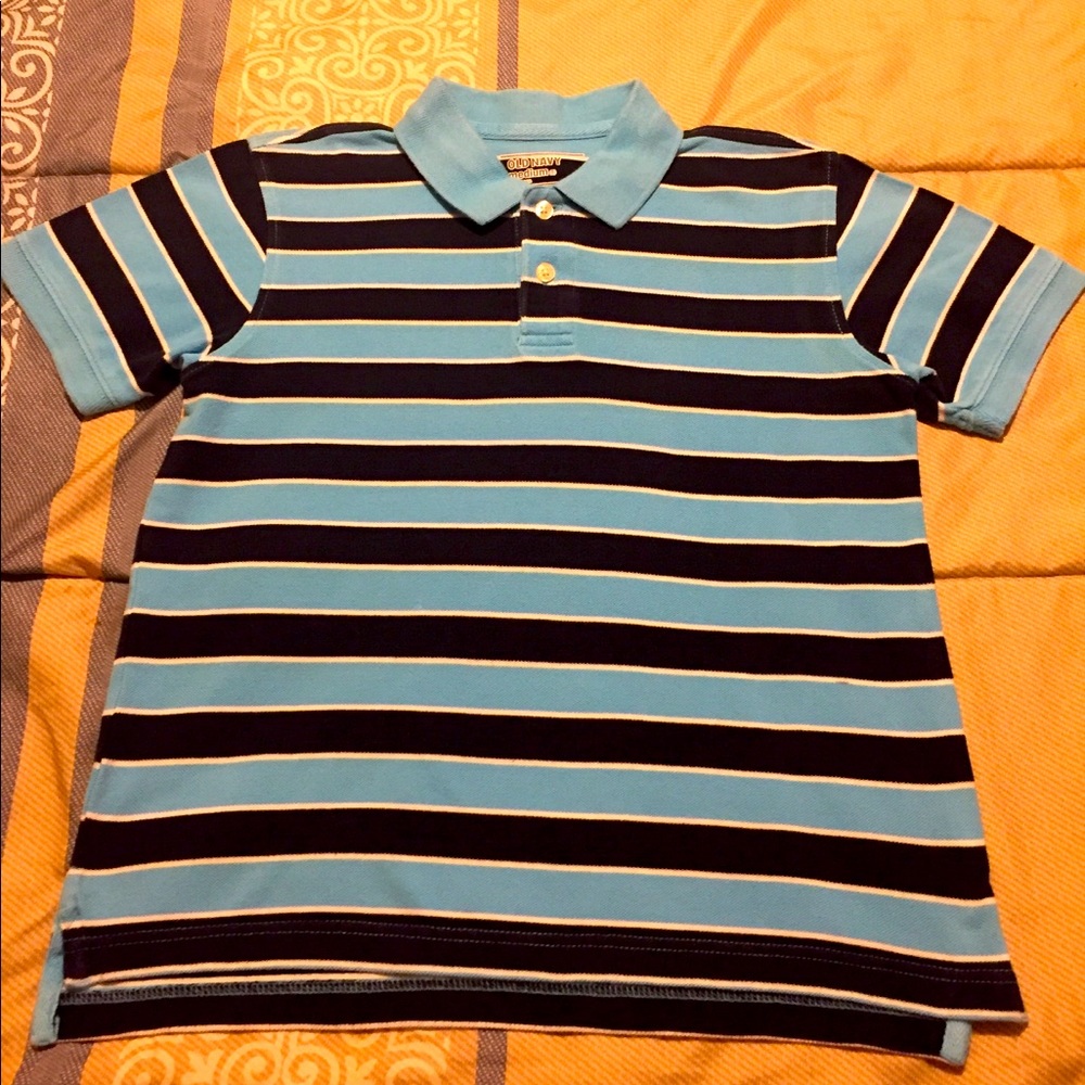 Boys Old Navy size medium polo shirt